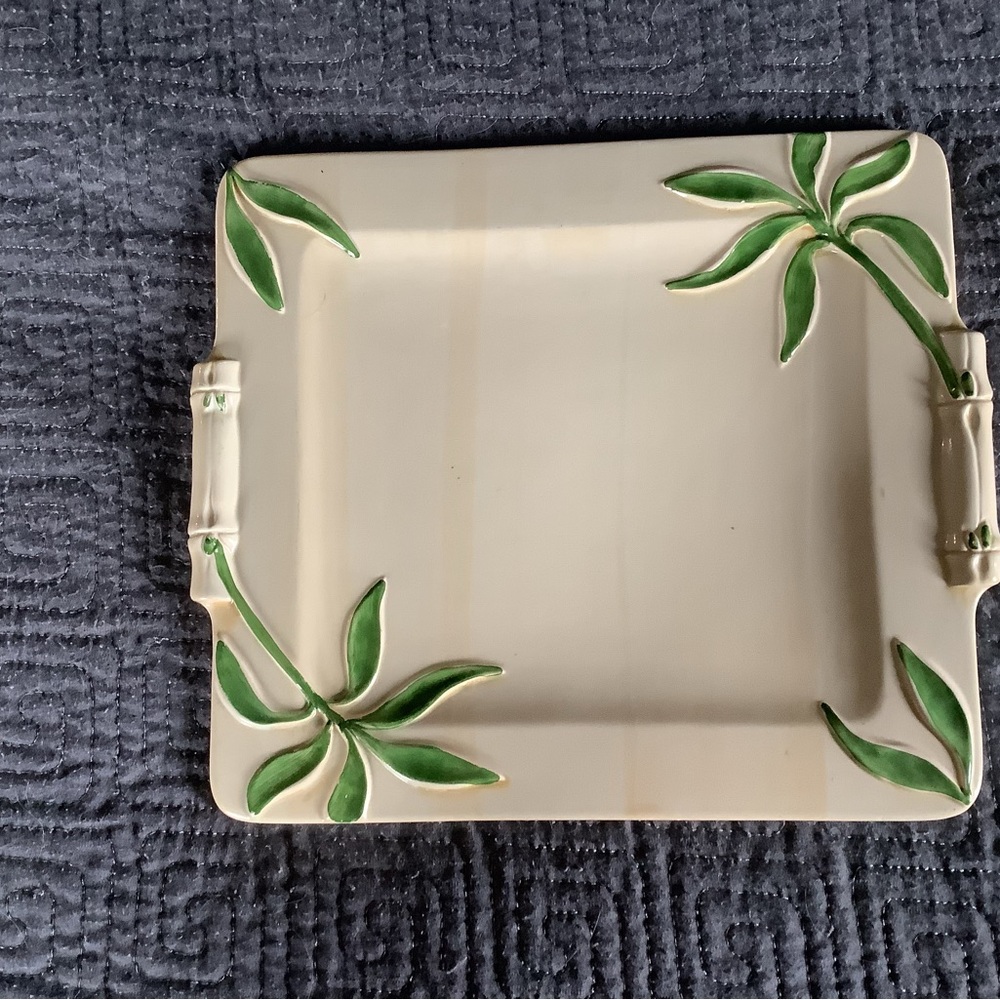 Cream and Green Botanical Serveware with Handles